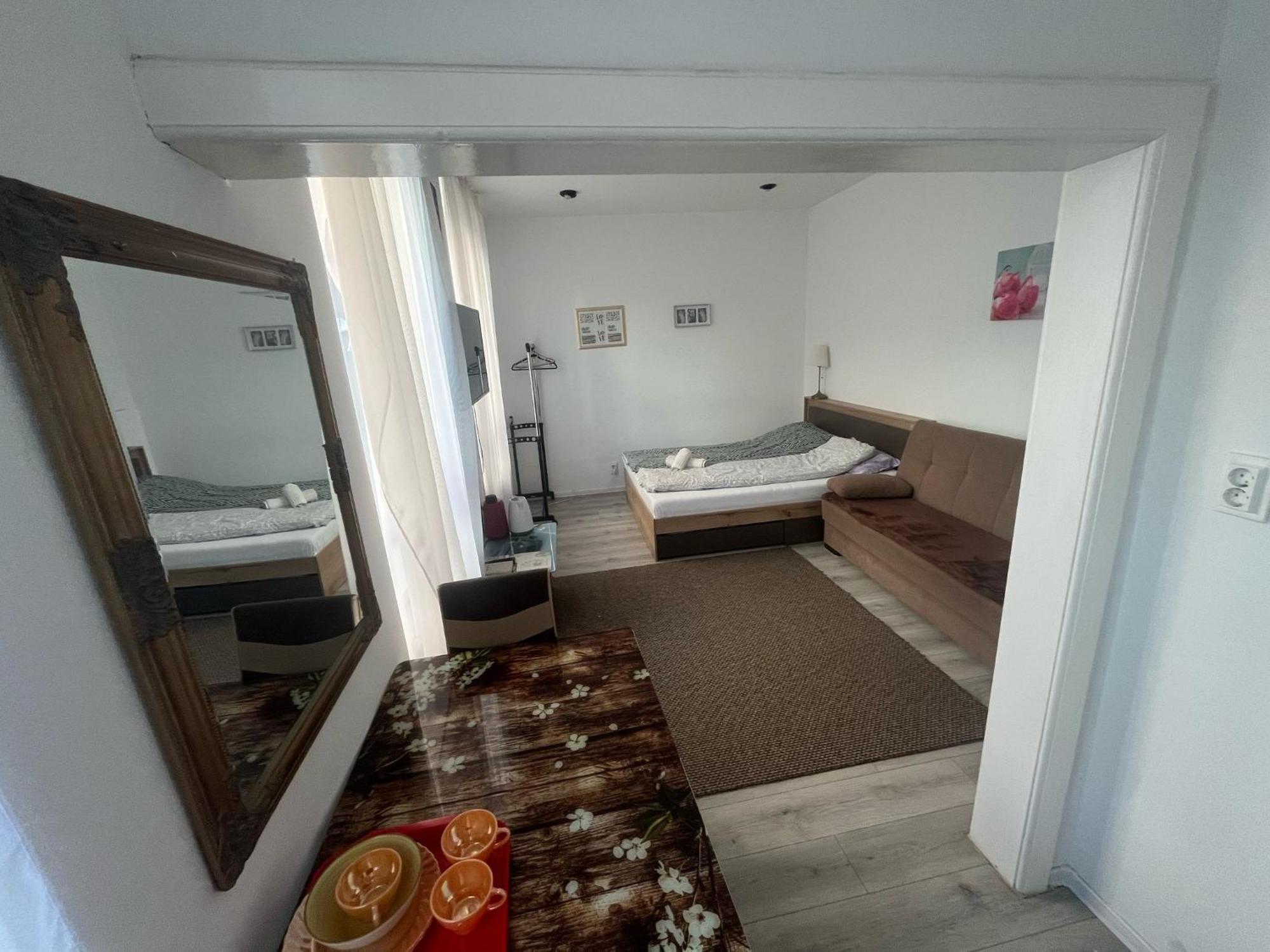 Studio Plaza Сибиу Экстерьер фото